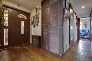 Entrance Hall- click for photo gallery